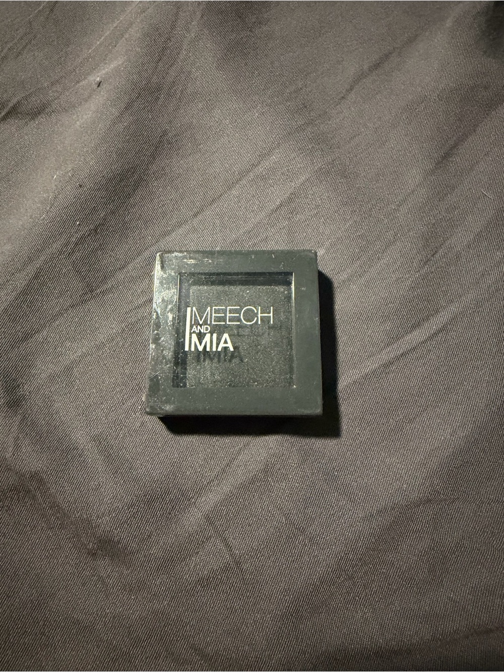 Meech and Mia- Gunmetal Pressed Eyeshadow - Dark Gray